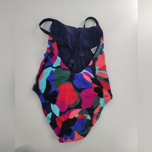 Athleta Hermosa One Piece Swimsuit Size XL Tossed Floral - Picture 6 of 8